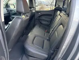 2020  Chevrolet Colorado - Thumbnail 18