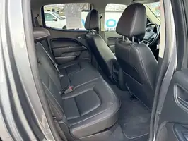 2020  Chevrolet Colorado - Thumbnail 19