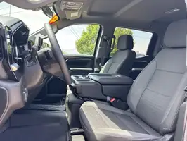 2022  Chevrolet Silverado 1500 - Thumbnail 9