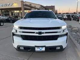 2022  Chevrolet Silverado 1500 - Thumbnail 2