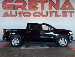 2022  Chevrolet Silverado 1500 - Thumbnail 1