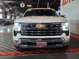 2023  Chevrolet Silverado 1500 - Thumbnail 2
