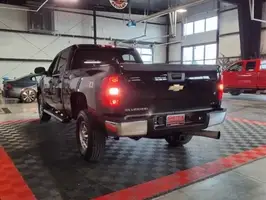 2007  Chevrolet Silverado 2500HD - Thumbnail 4