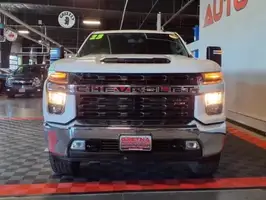 2023  Chevrolet Silverado 2500HD - Thumbnail 2