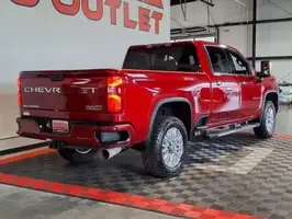 2023  Chevrolet Silverado 2500HD - Thumbnail 5