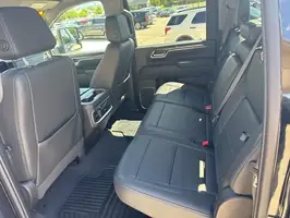 2024  Chevrolet Silverado 2500HD - Thumbnail 26