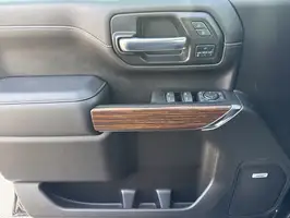 2023  Chevrolet Silverado 3500HD - Thumbnail 21