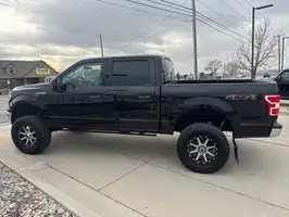 2018  Ford F-150 - Thumbnail 4