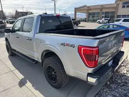 2023  Ford F-150 - Thumbnail 4