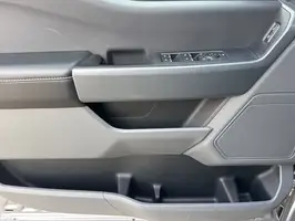 2023  Ford F-150 - Thumbnail 22