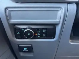 2023  Ford F-150 - Thumbnail 13