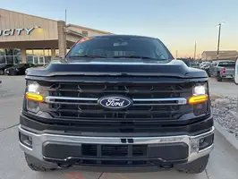 2024  Ford F-150 - Thumbnail 2