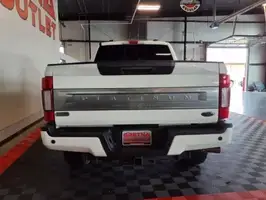 2020  Ford F-250 Super Duty - Thumbnail 5