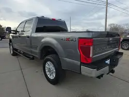 2021  Ford F-250SD - Thumbnail 6