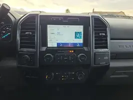 2021  Ford F-250SD - Thumbnail 14