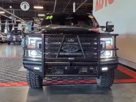 2020  Ford F-350 Super Duty - Thumbnail 2