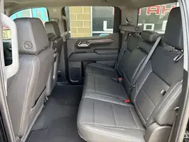 2024  GMC Sierra 1500 - Thumbnail 17