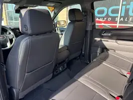 2024  GMC Sierra 1500 - Thumbnail 16
