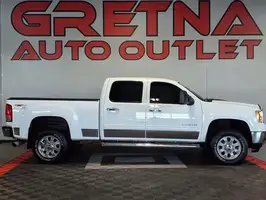2012  GMC Sierra 2500HD - Thumbnail 1