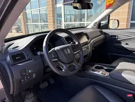 2025  Honda Ridgeline - Thumbnail 11