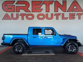 2021  Jeep Gladiator - Thumbnail 1