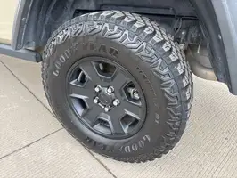 2022  Jeep Gladiator - Thumbnail 7