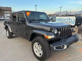 2023  Jeep Gladiator - Thumbnail 1