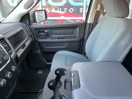 2018  Ram 1500 - Thumbnail 13