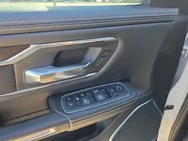 2022  Ram 1500 - Thumbnail 15