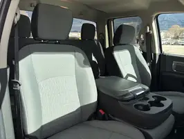 2024  Ram 1500 Classic - Thumbnail 11