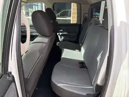 2024  Ram 1500 Classic - Thumbnail 12