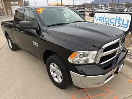 2024  Ram 1500 Classic - Thumbnail 1