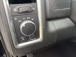 2024  Ram 1500 Classic - Thumbnail 11