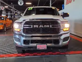 2022  Ram 2500 - Thumbnail 2