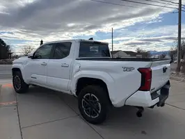 2024  Toyota Tacoma - Thumbnail 6