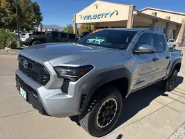 2024  Toyota Tacoma - Thumbnail 6