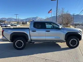 2024  Toyota Tacoma - Thumbnail 3