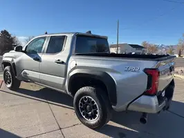 2024  Toyota Tacoma - Thumbnail 4