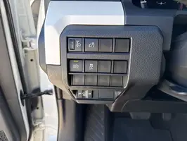 2024  Toyota Tacoma - Thumbnail 8