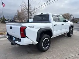 2024  Toyota Tacoma - Thumbnail 4