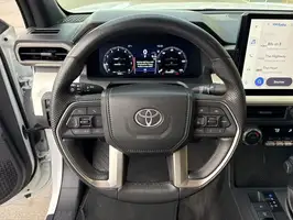 2024  Toyota Tacoma - Thumbnail 8