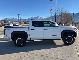 2024  Toyota Tacoma - Thumbnail 3