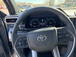 2025  Toyota Tacoma - Thumbnail 16