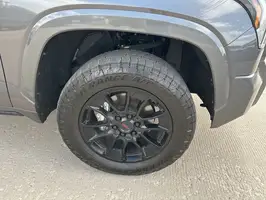 2023  Toyota Tundra Hybrid - Thumbnail 3