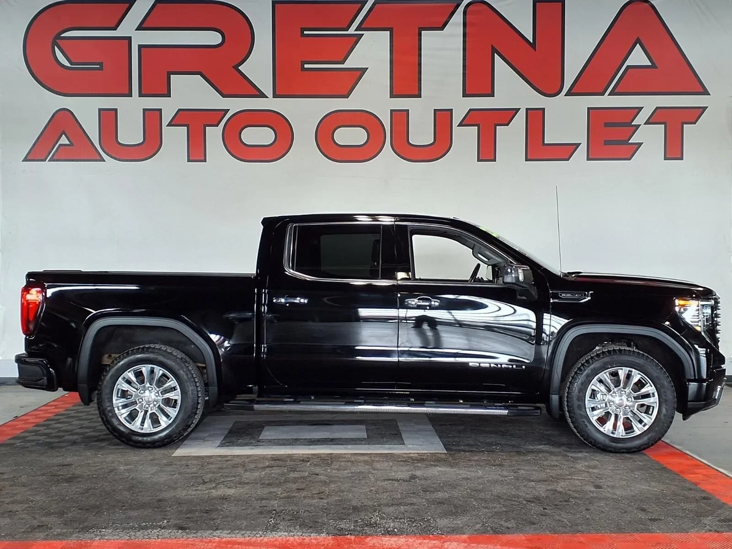 2022 GMC Sierra 1500 low mileage car in Tampa